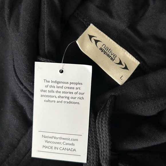 National Museum of the American Indian Hoodie with Zipper Size US L - Picture 4 of 6